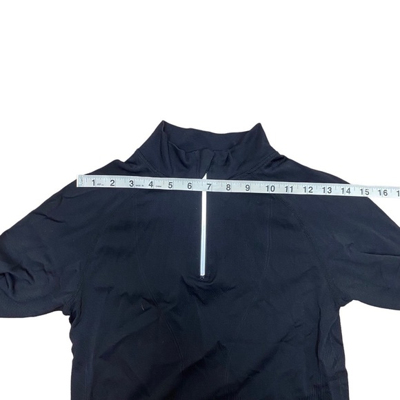 Zyia Active Fog Performance 1/4 Zip Long Sleeve Pullover Top in Black - Picture 8 of 8